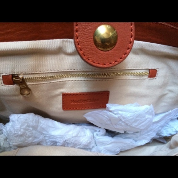 Brand new! SEE BY CHLOE Leather Bag w/ tag+ID card - Picture 6 of 8